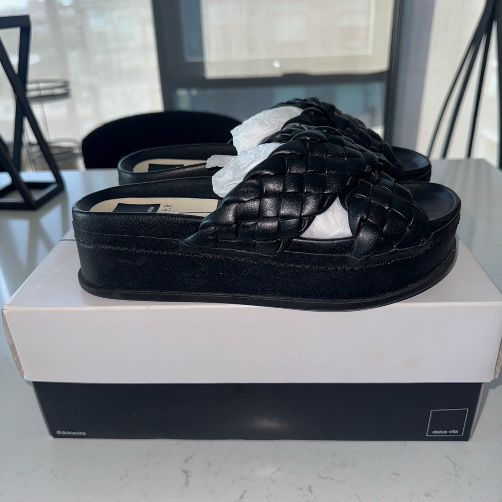 Dolce Vita Sandals